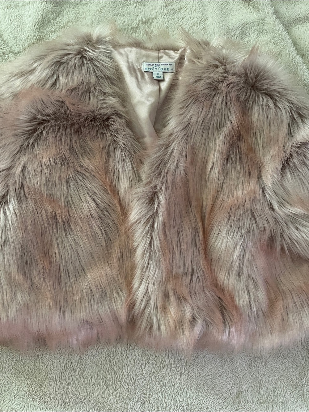 Ashley Nell Tipton Plush Faux Fur jacket Women’s 2XL blush